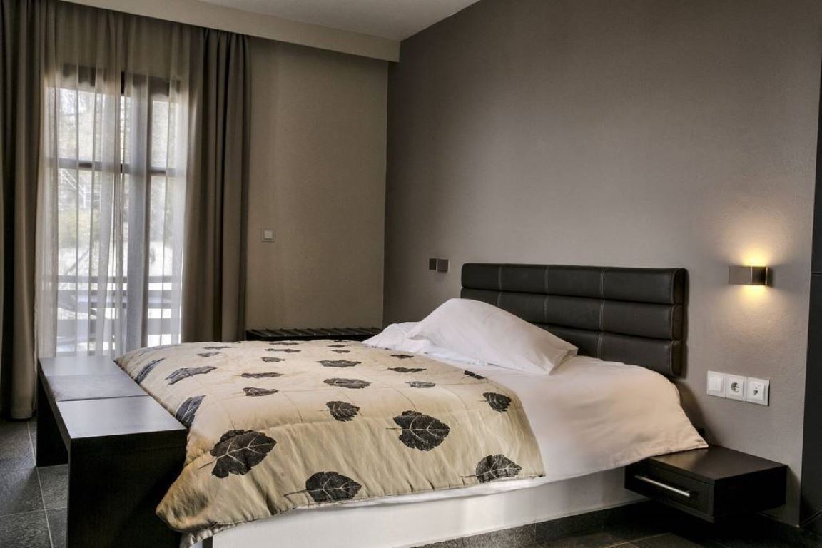12 Months Luxury Resort-Deluxe suite.jpeg