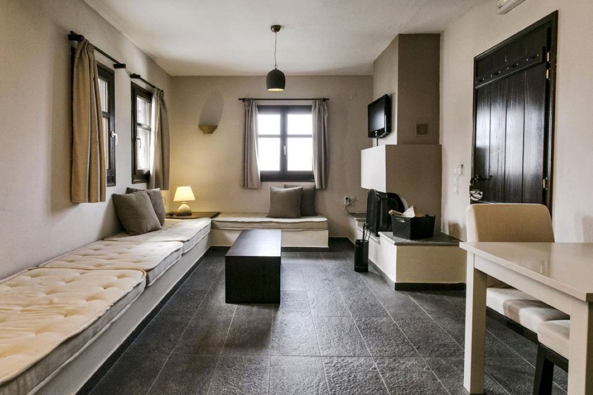Hotel 12 Months Luxury Resort-Superior family suite.jpeg