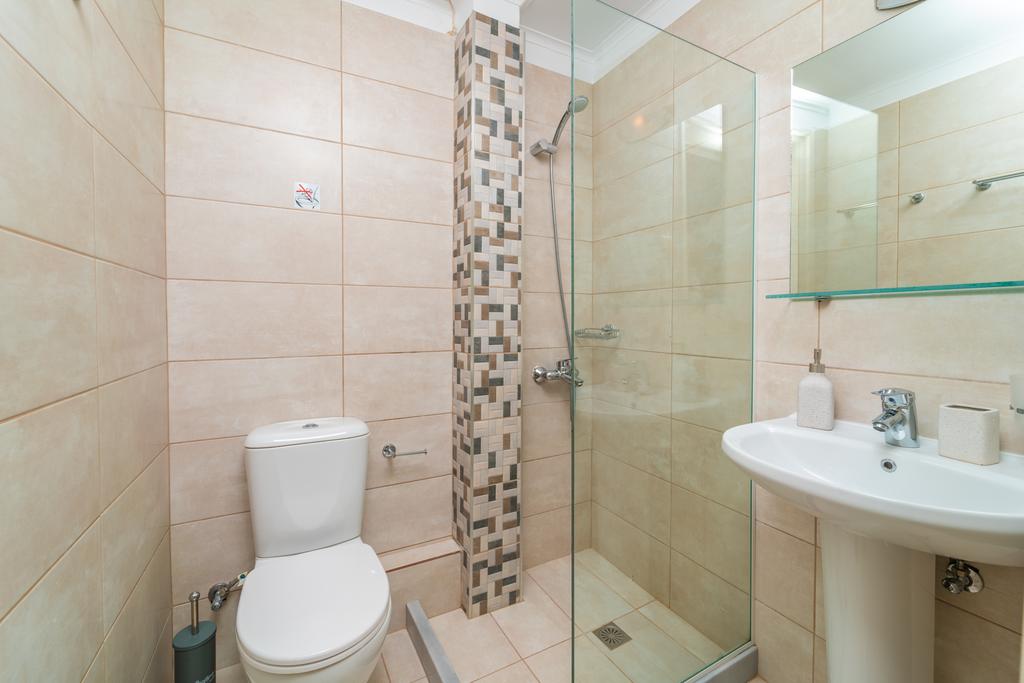 Hotel Adani bathroom.jpg