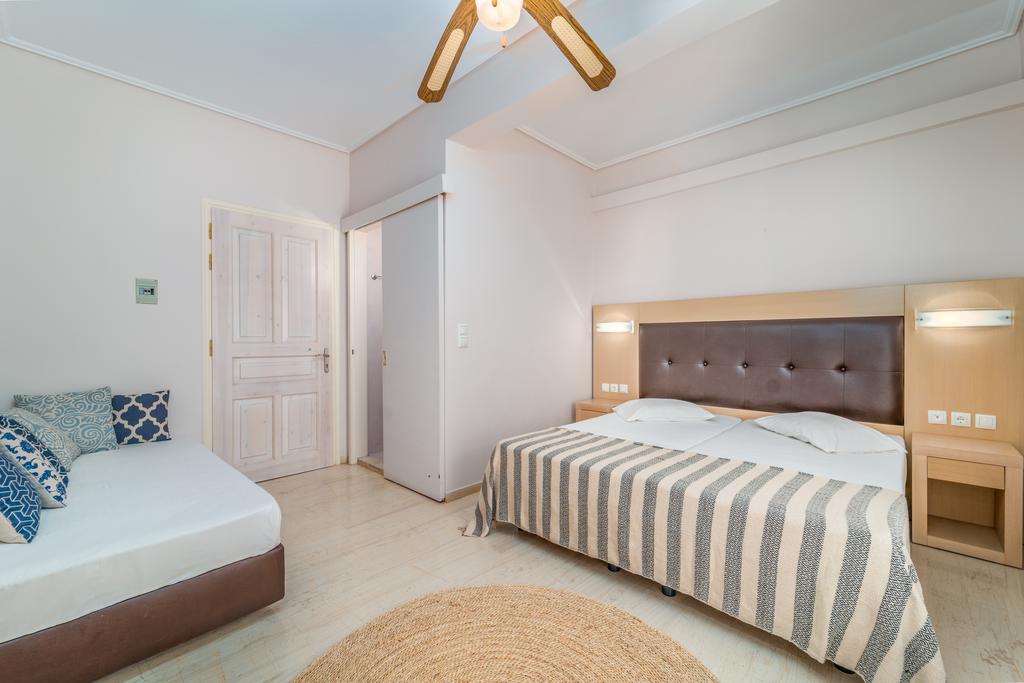 Hotel Adani triple room.jpg