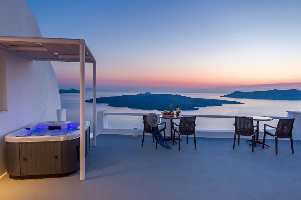 Hotel Asma Suites sun standard suite 1.jpg