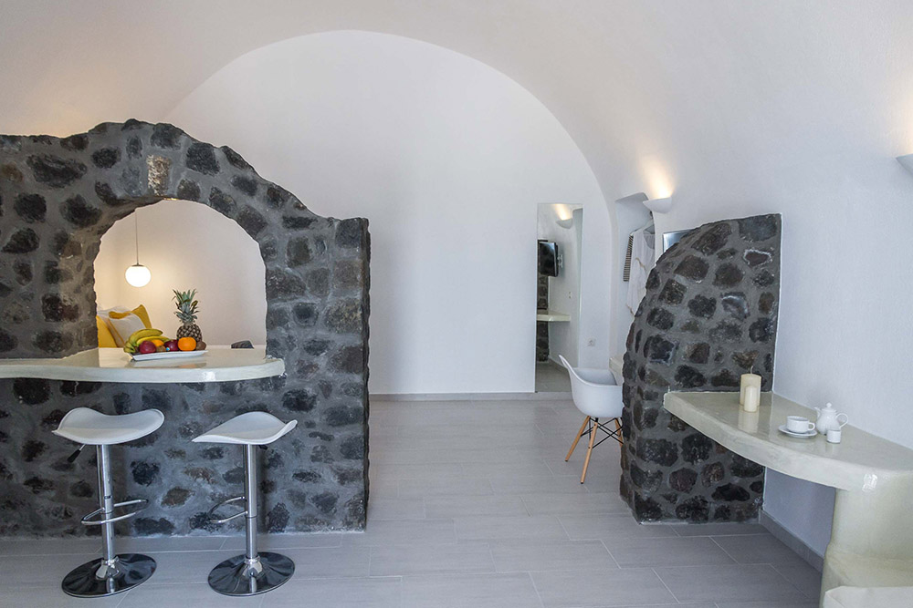 Hotel Asma Suites sun standard suite 3.jpg