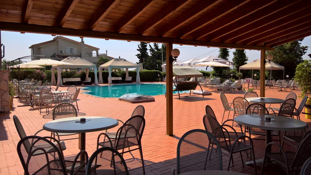 Hotel Assembly bar 1.jpg