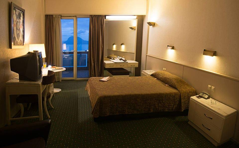 Hotel Astir Patras double room.jpg