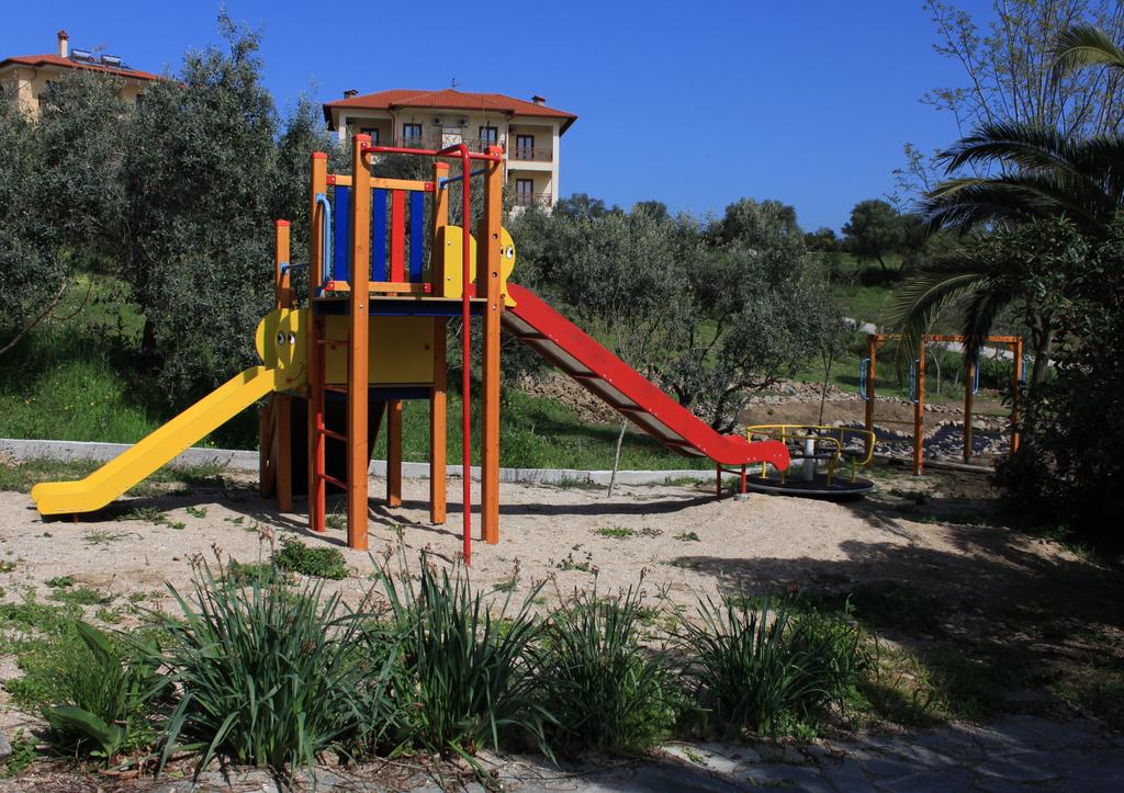 Hotel Athorama childrens playground.jpg