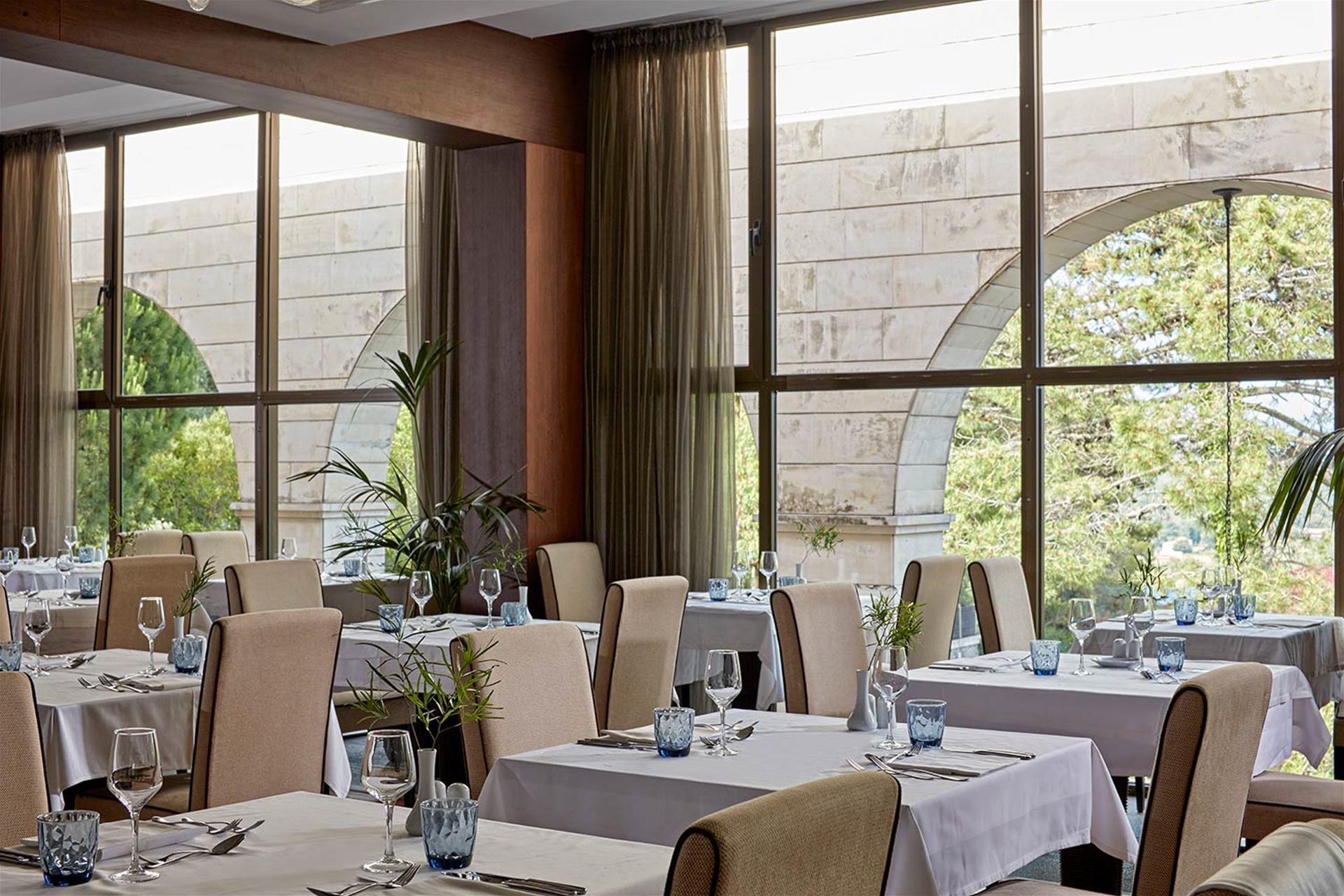 Hotel Atlantica Mediteraneo Resort medusa main restaurant.jpg