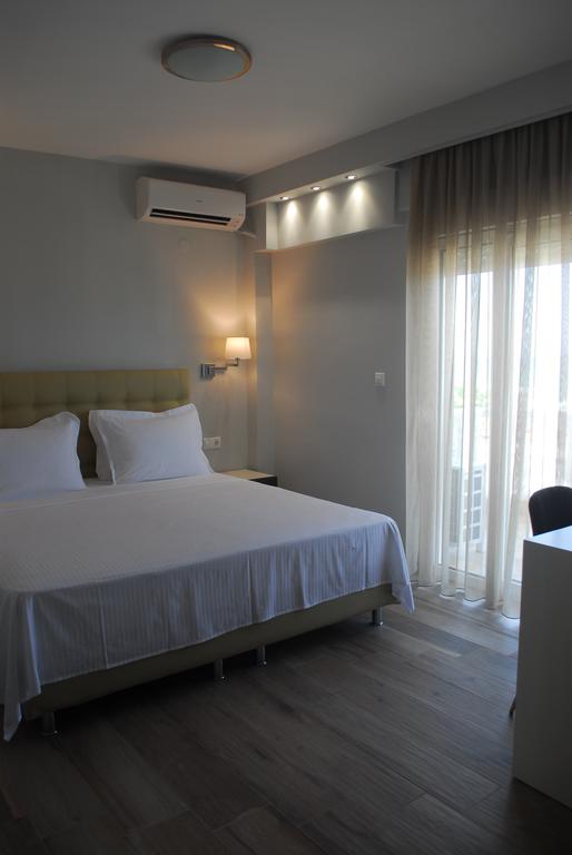 Hotel Atlantis double room.jpg