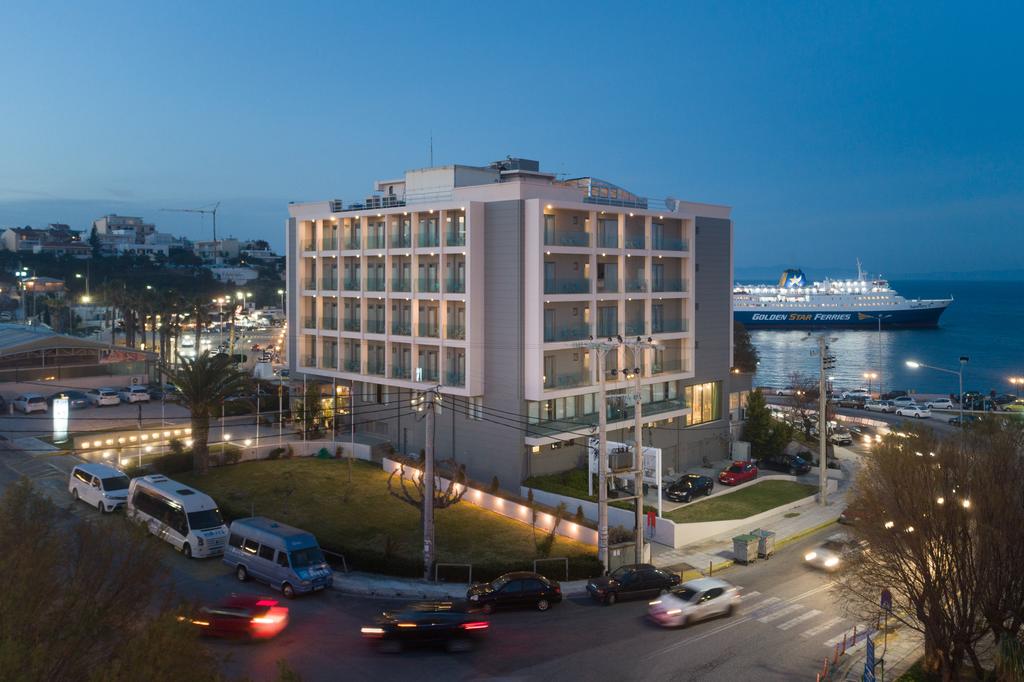Hotel Avra.jpg