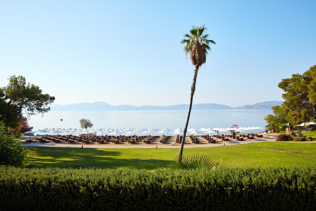 Hotel Barcelo Hydra Beach beach.jpg