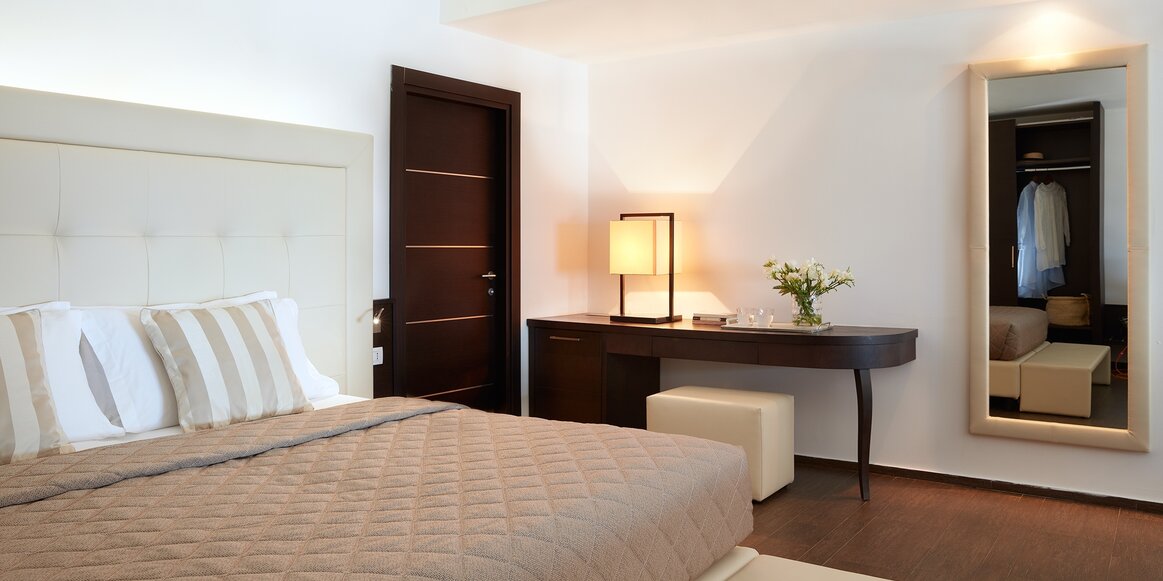 Hotel Barcelo Hydra Beach suite 2.jpg