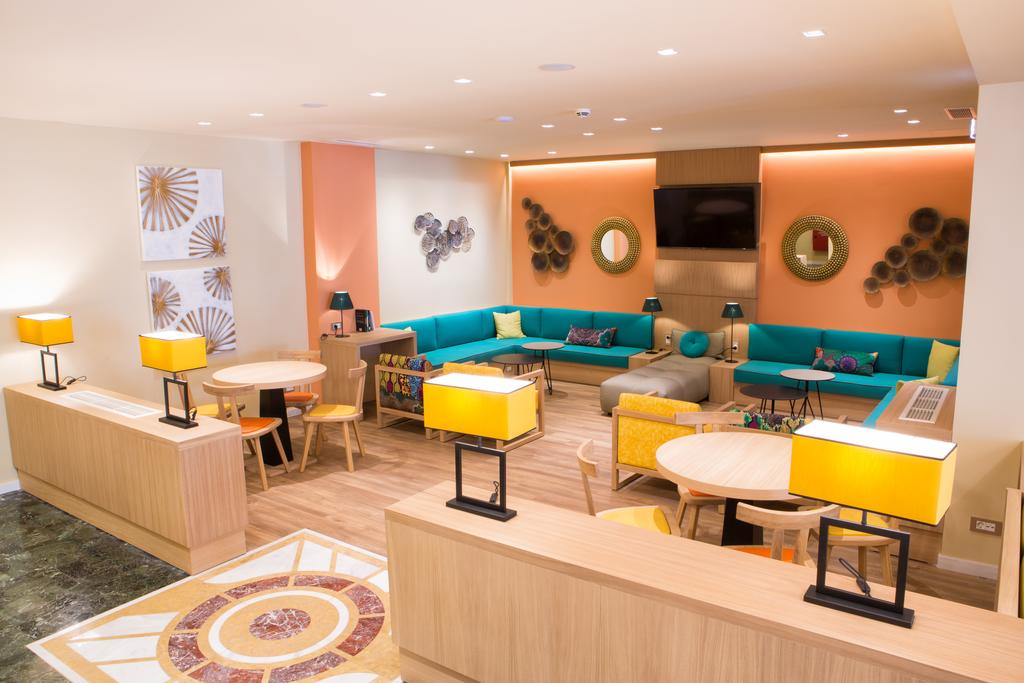 Hotel Best Western Pythagorion lobby.jpg