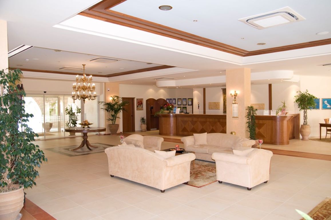 Hotel Aegean Melathron-Recepcija.jpg