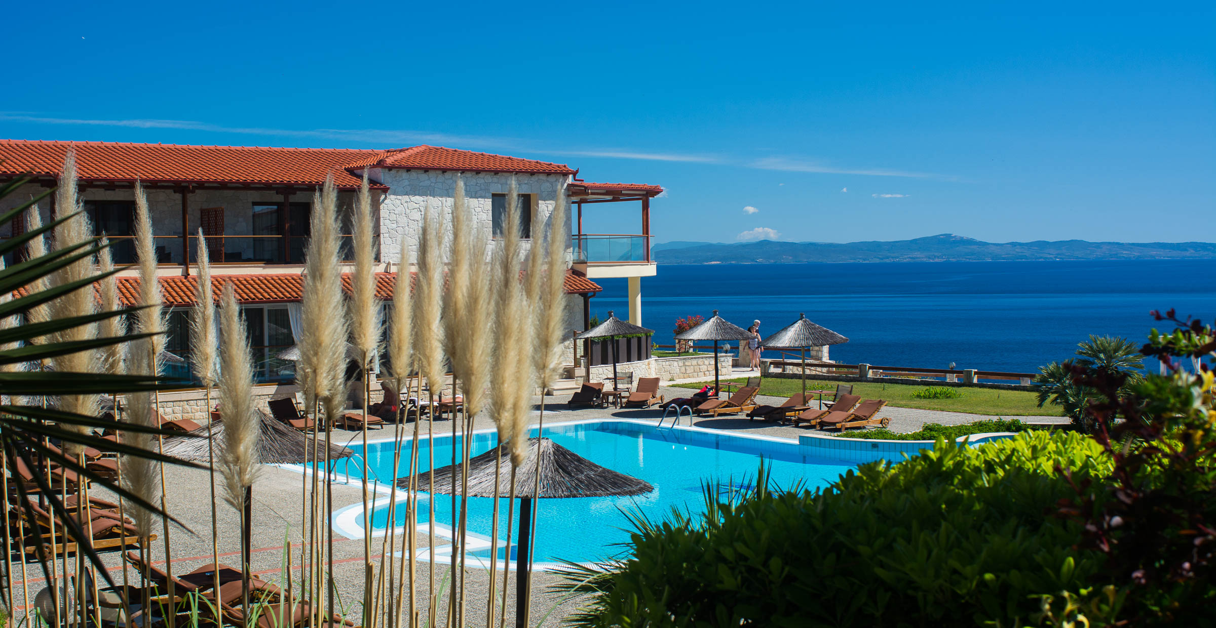 Hotel Blue Bay pool 1.jpg