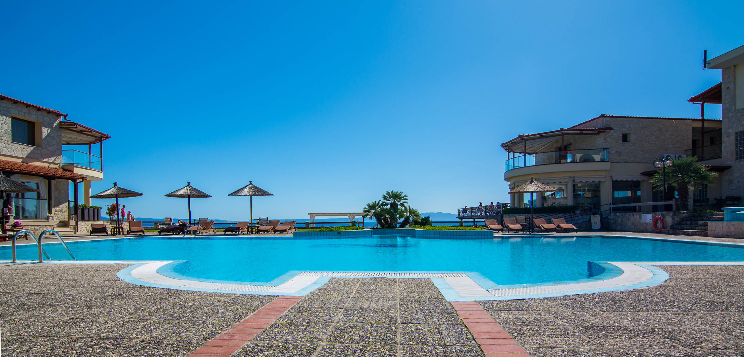 Hotel Blue Bay pool.jpg