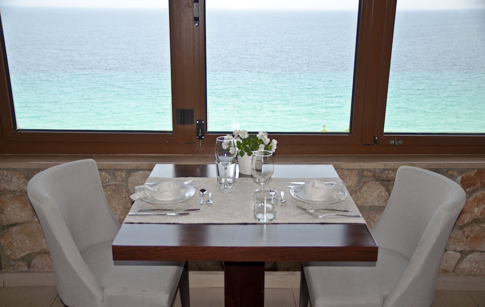 Hotel Blue Bay restaurant.jpg