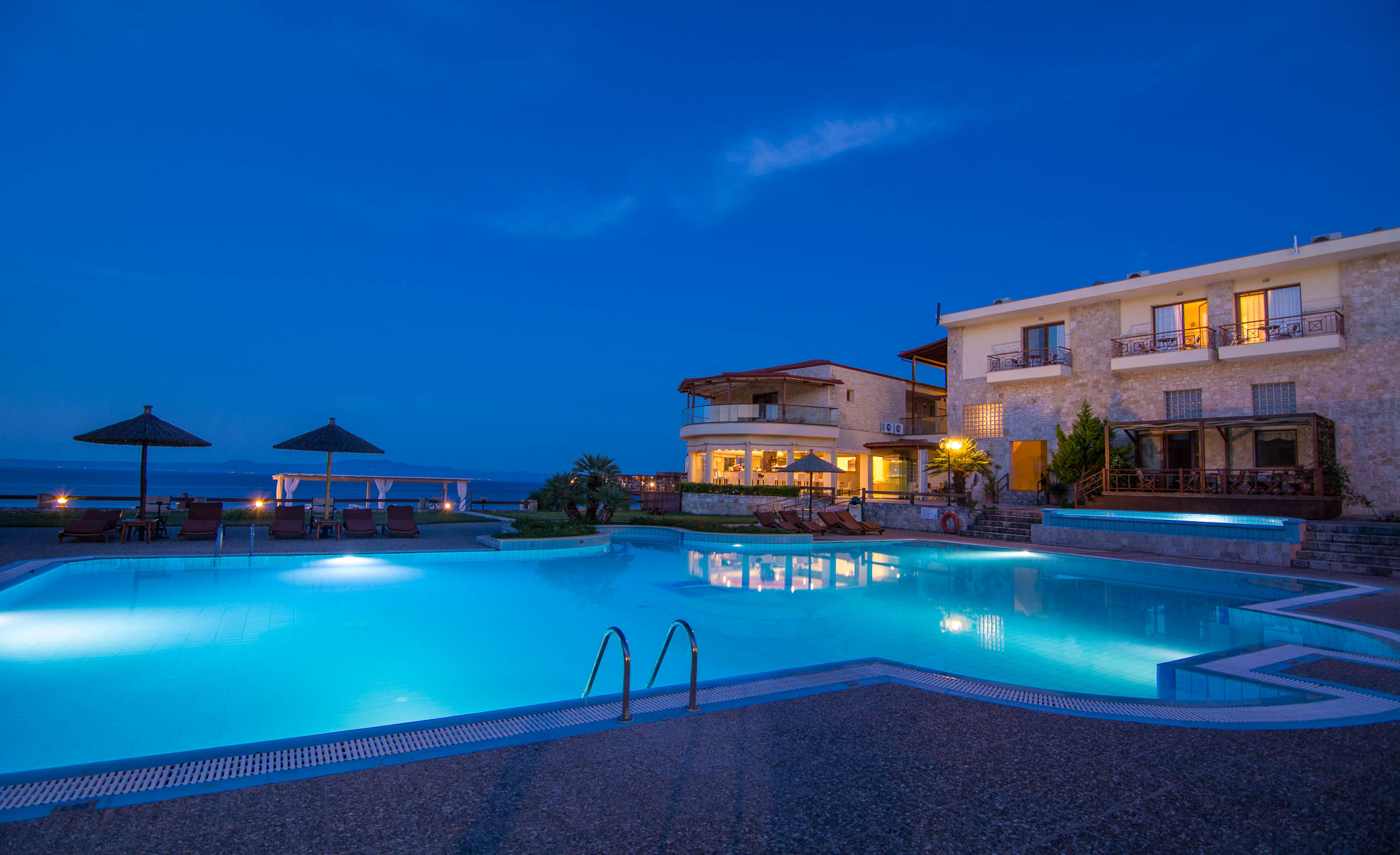 Hotel Blue Bay.jpg