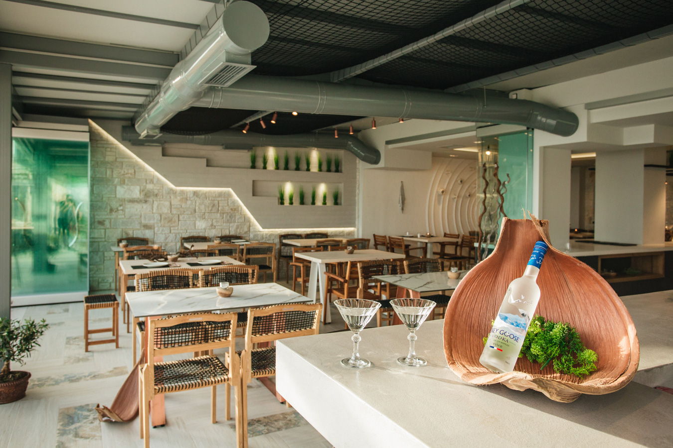 Blue Carpet Suites bar 1.jpg