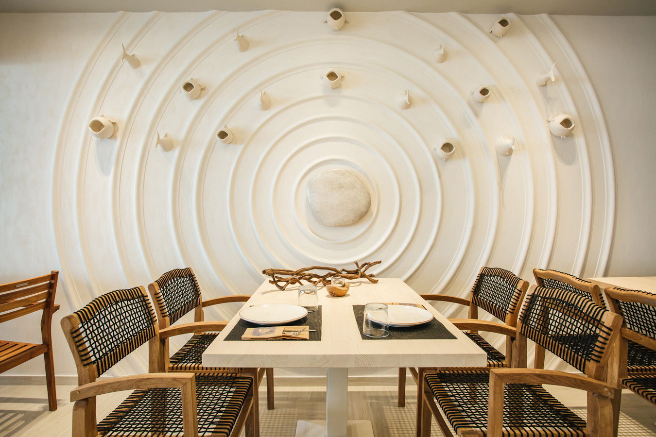 Blue Carpet Suites restaurant.jpg