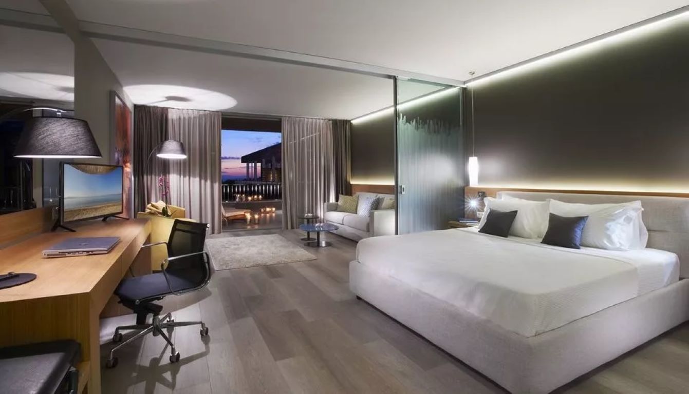 Blue Dolphin-Suites.jpg