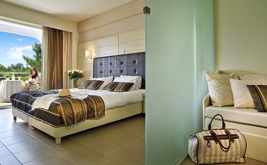 Hotel Blue Dream Palace accommodation 1.jpg