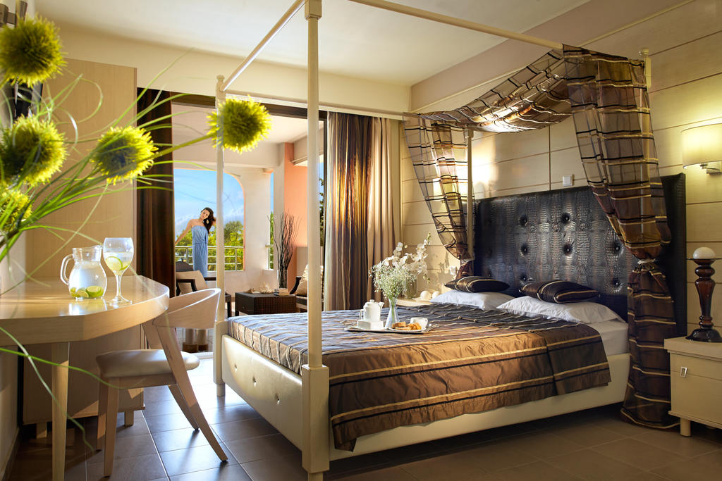 Hotel Blue Dream Palace accommodation.jpg