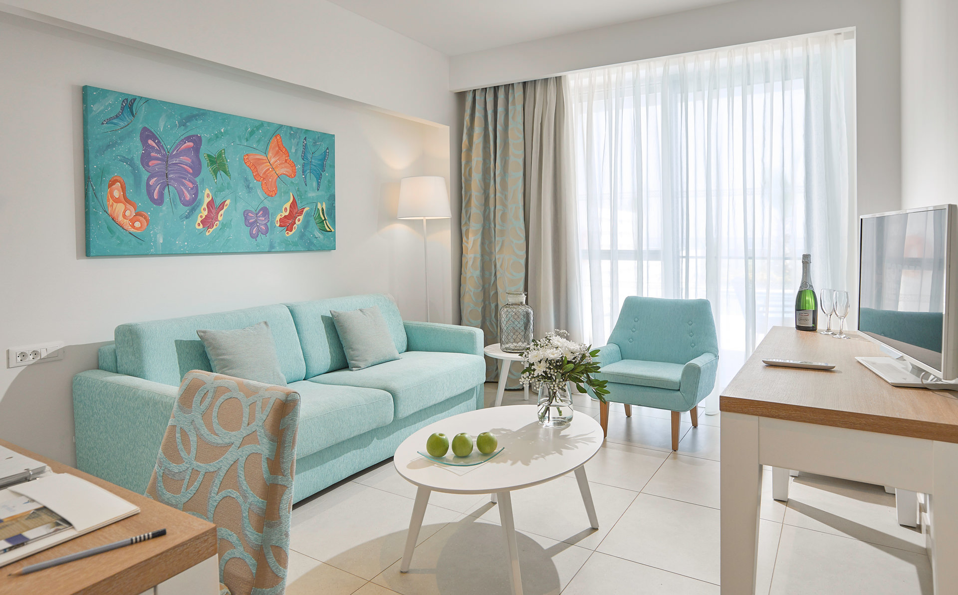 Hotel Blue Lagoon Princess junior suite jacuzzi.jpg