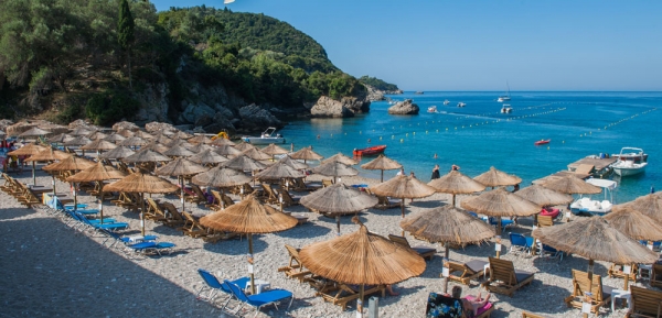 Blue Princess Beach Resort plaža.jpg