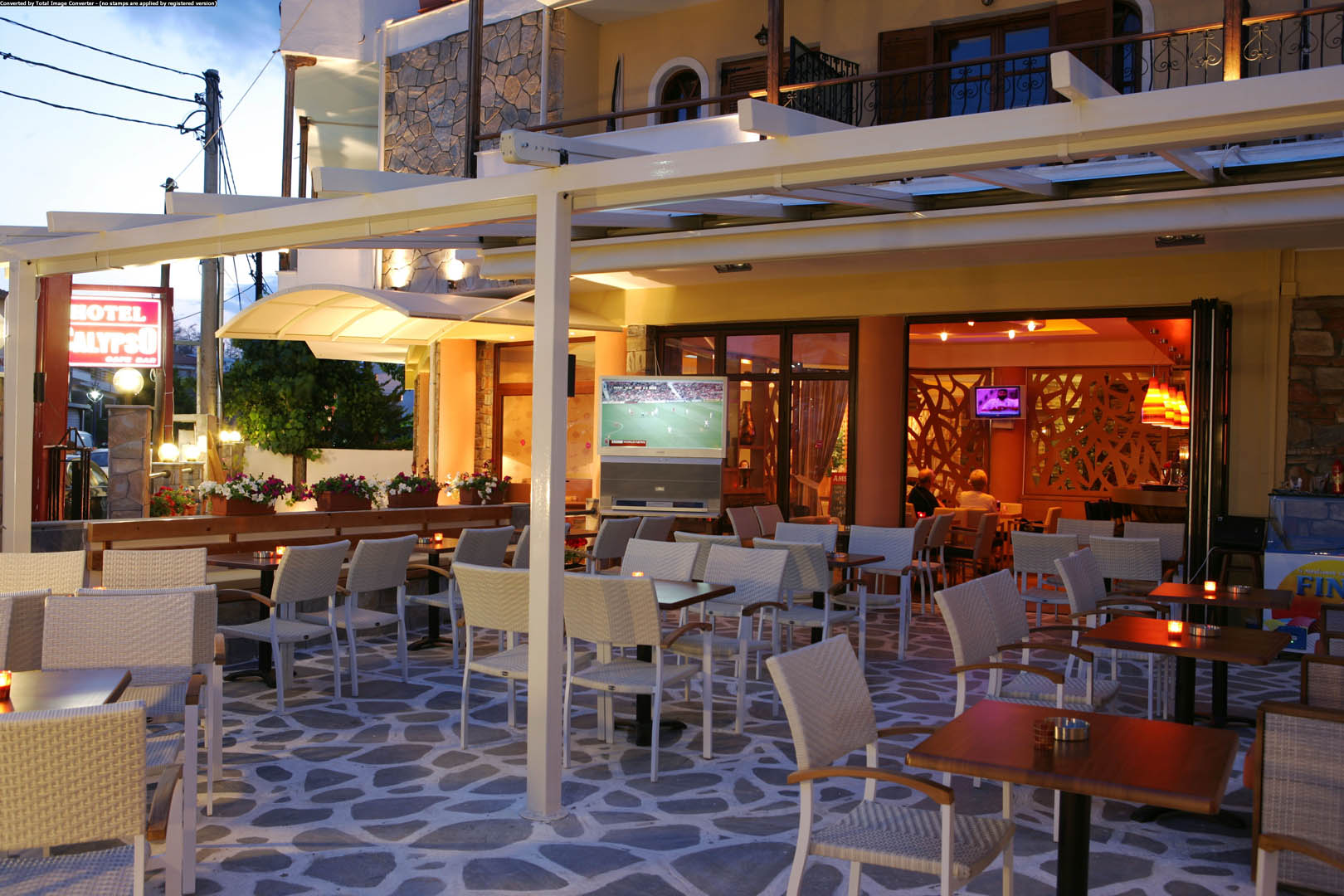Hotel Calypso-Bar.jpg