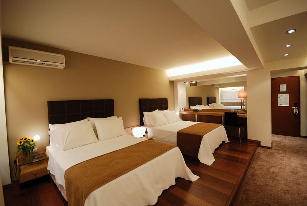 Hotel Capsis family room.jpg