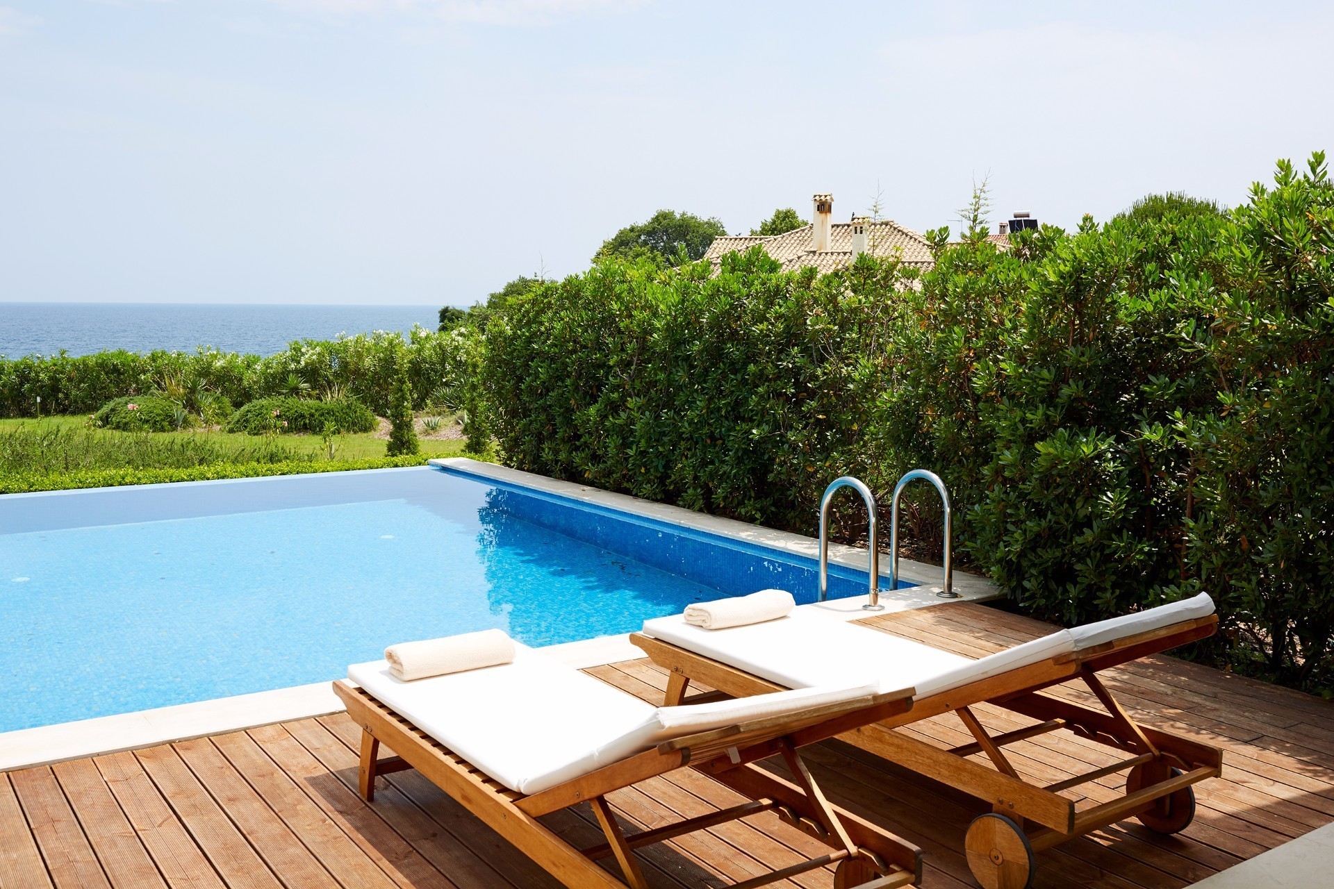 Hotel Cavo Olympo Luxury Resort _ Spa deluxe suite private pool.jpeg