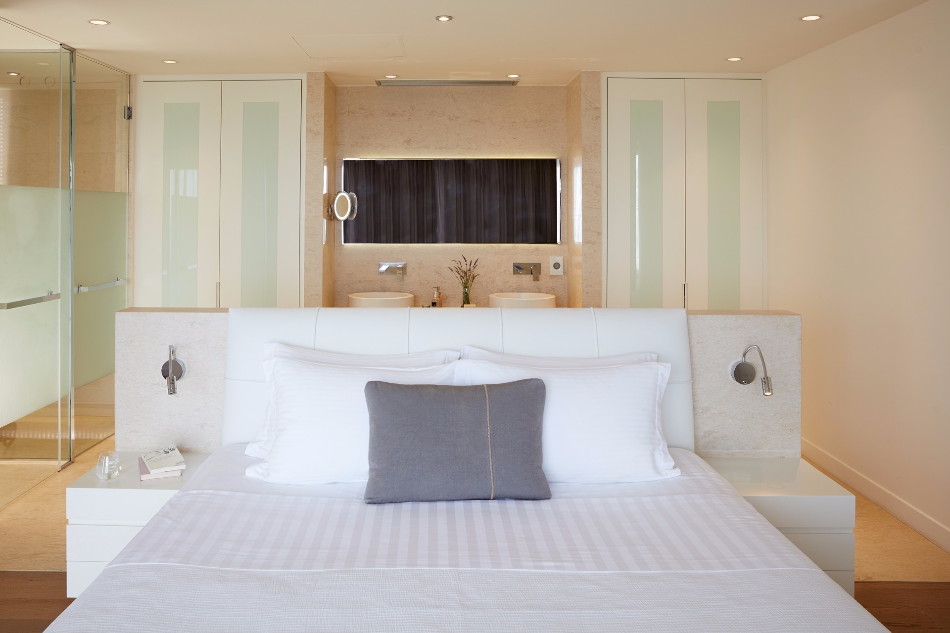 Hotel Cavo Olympo Luxury Resort _ Spa deluxe suite sea view 1.jpeg