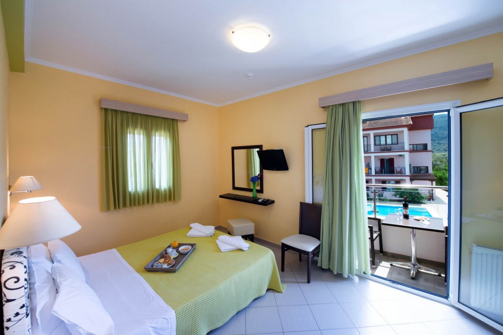 Christina studio elegance apartment.jpg