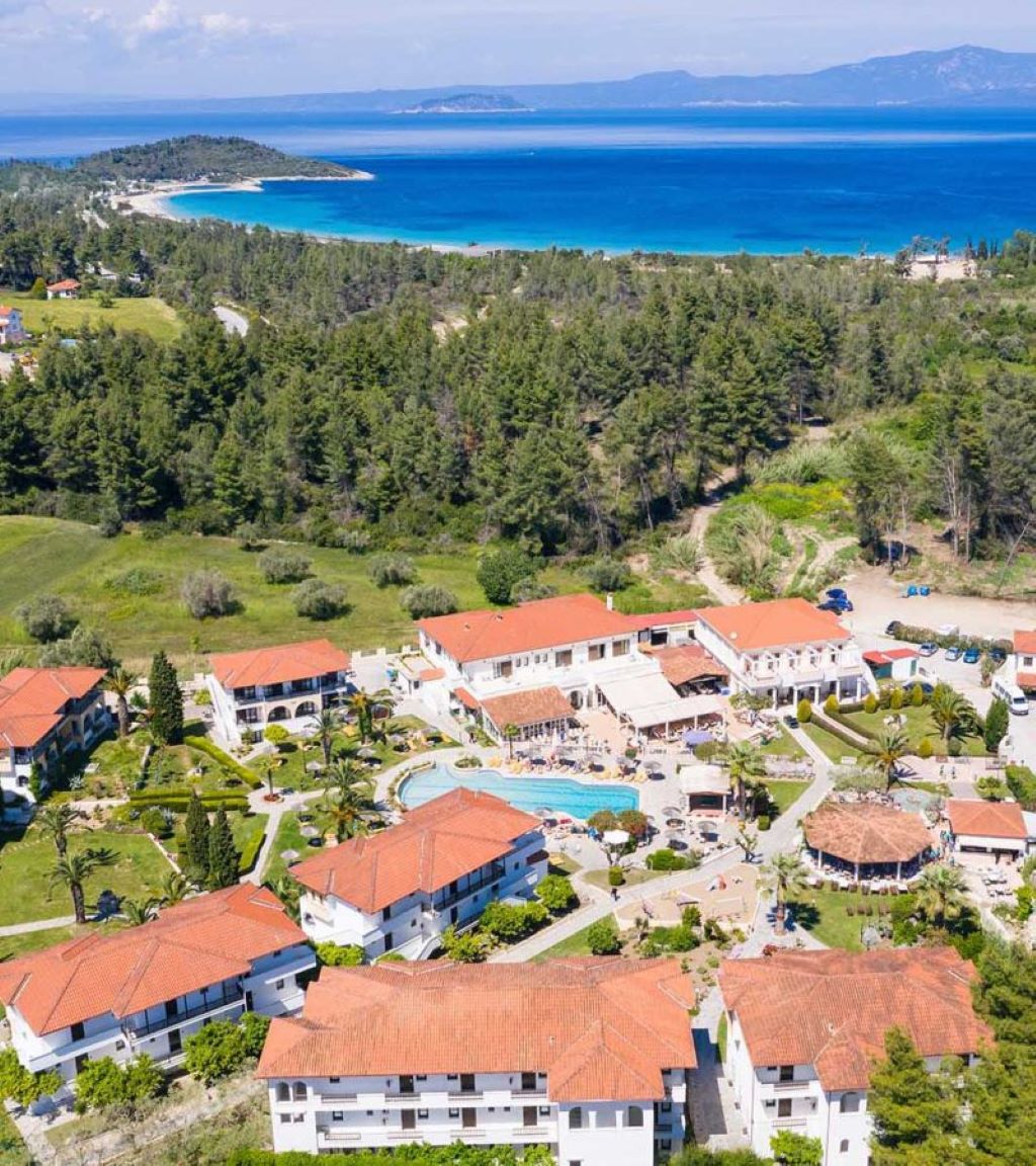 Hotel Chrousso Village-Panorama hotela.jpg