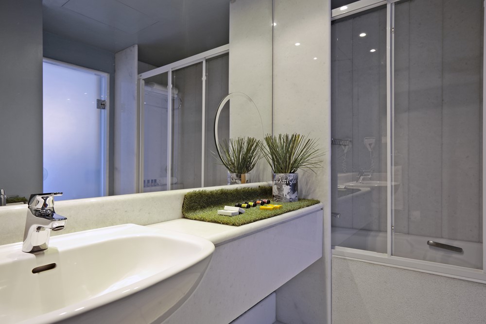 Hotel City bathroom.jpg