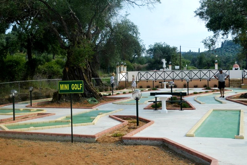 Hotel CNIC Gemini court for mini golf.jpg