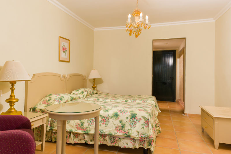 Hotel CNIC Paleo ArtNouveau bungalow.jpg