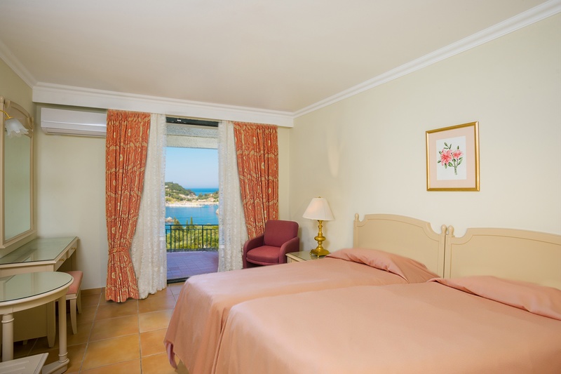 Hotel CNIC Paleo ArtNouveau double sea view room.jpg