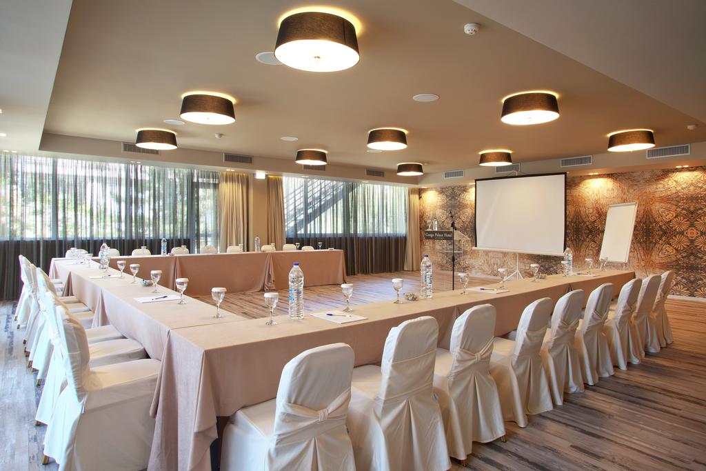 Hotel Congo Palace conference room.jpg