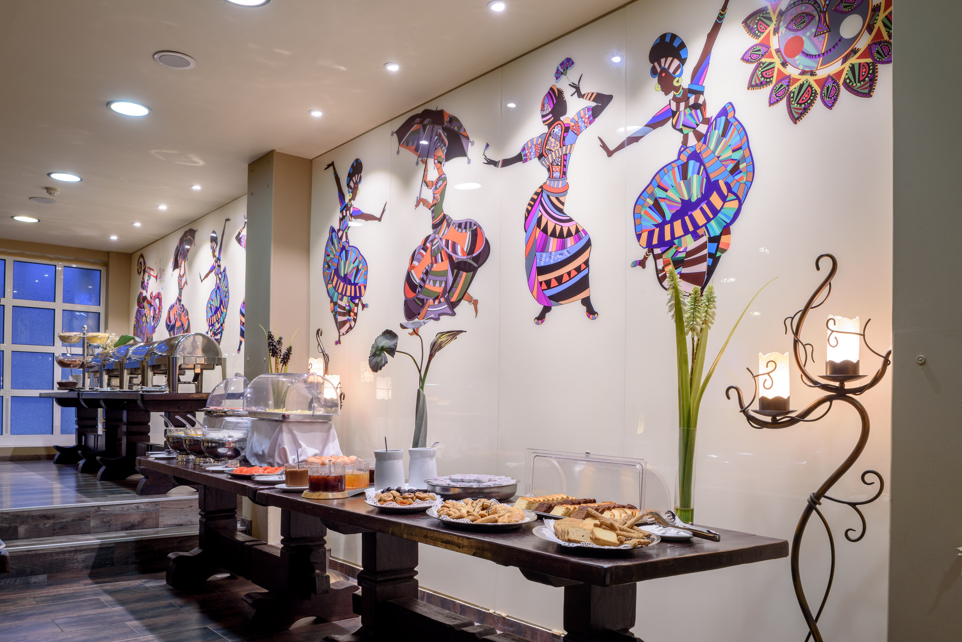 Hotel Congo Palace restaurant.jpg