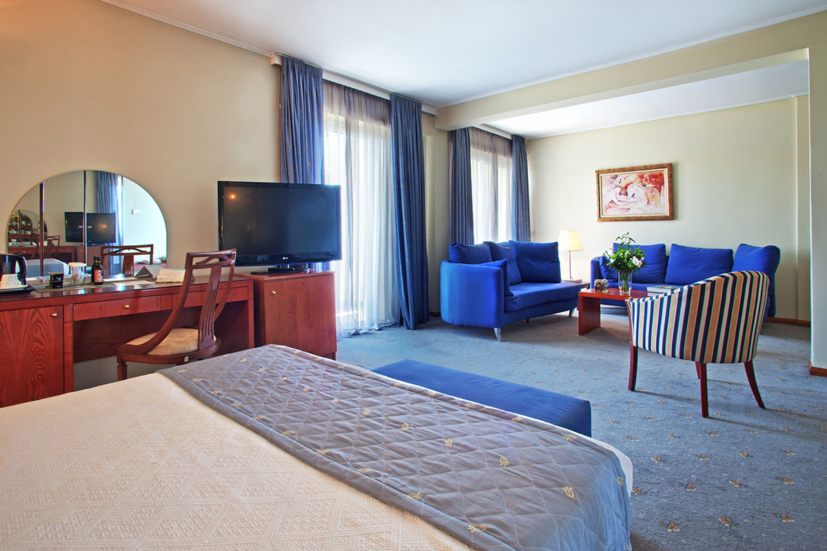 Hotel Congo Palace suite sea view 1.jpg