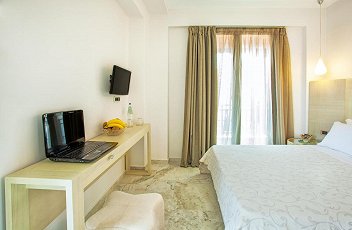 Hotel Core Boutique superior double room.jpg