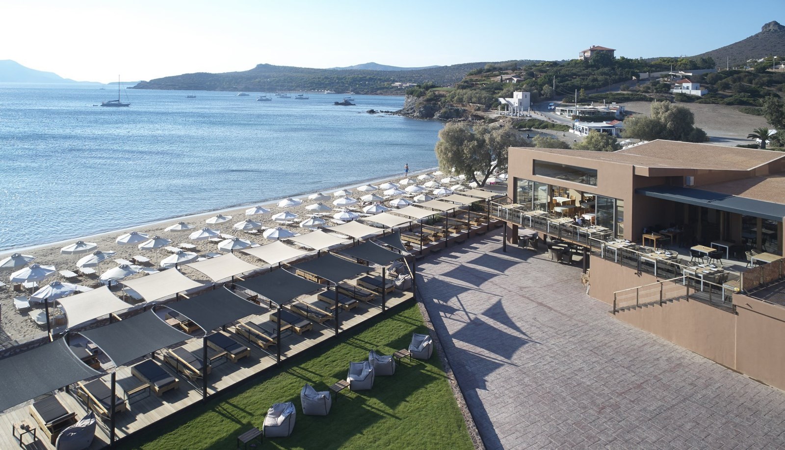 Hotel-Aegeon-Beach-1.jpg