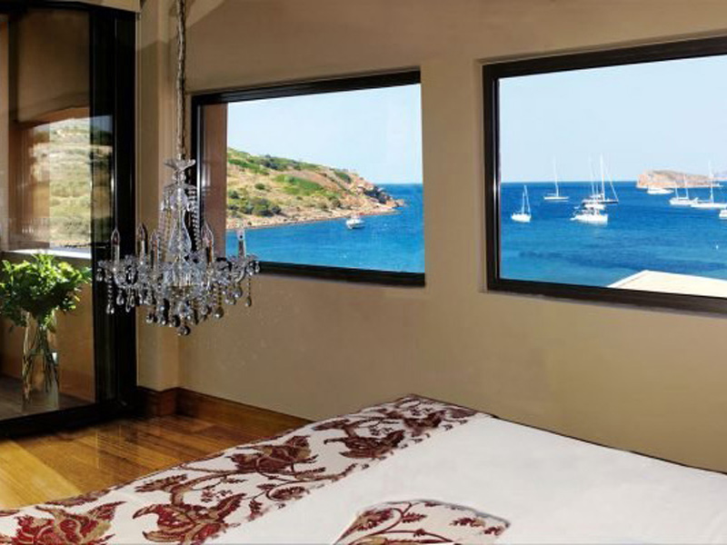 Hotel Aegeon Beach presidential suite.jpg