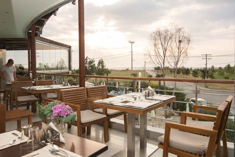Cosmopolitan hotel _ spa a la carte restoran.jpg