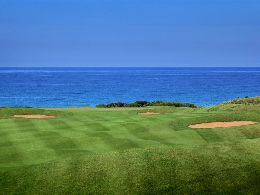 Hotel Costa Navarino Westin golf court.jpeg