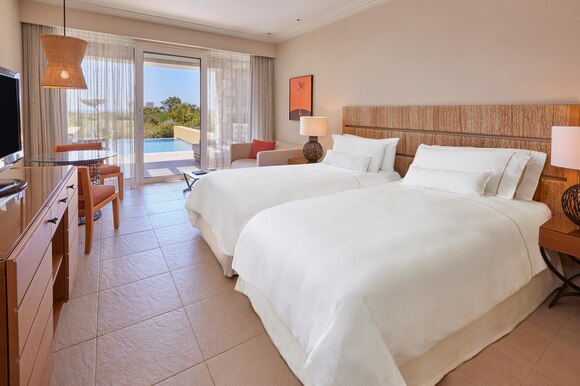 Hotel Costa Navarino Westin infinity room.jpg