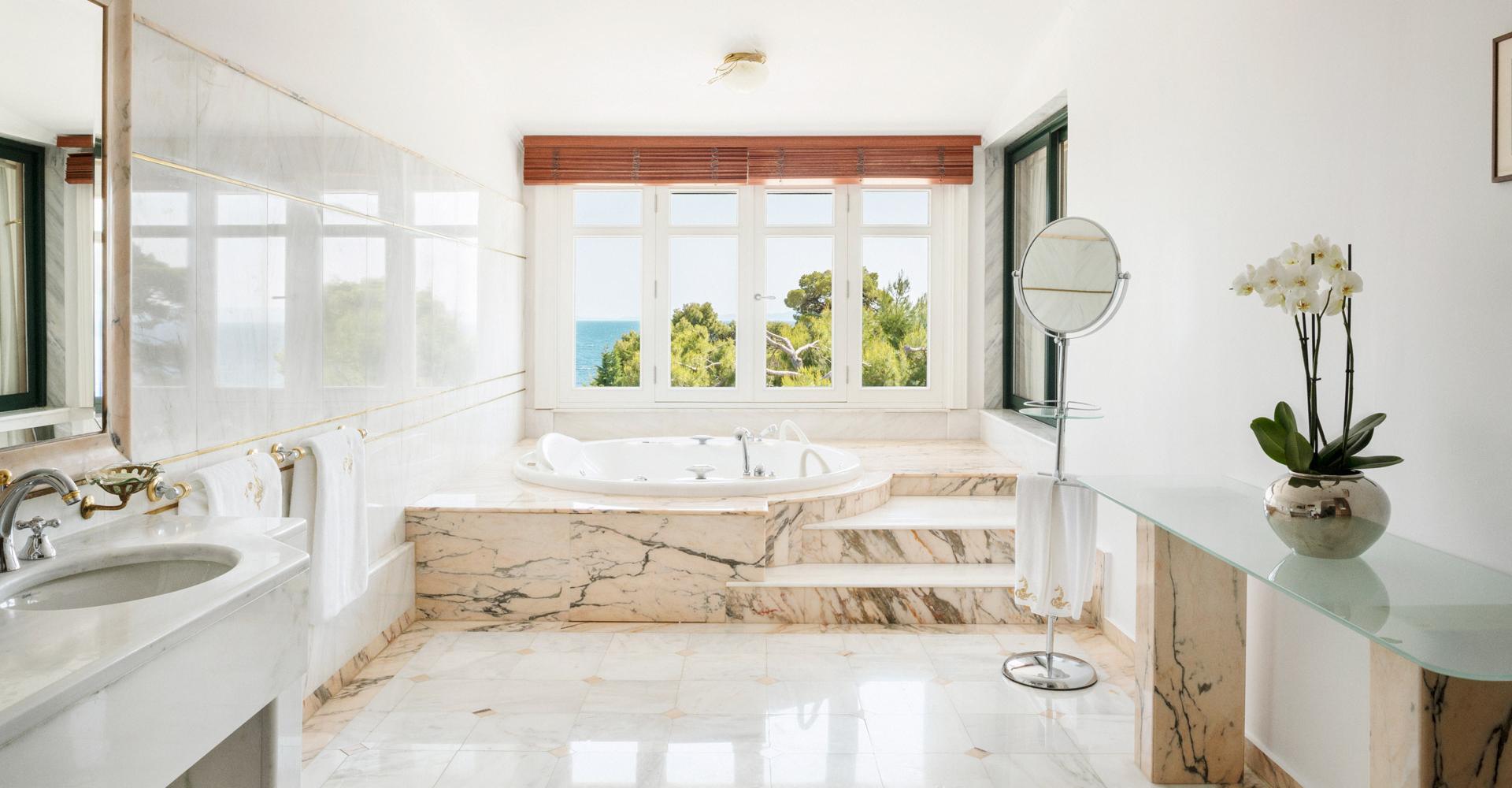 Hotel danai Beach Resort mediterranean suite.jpg