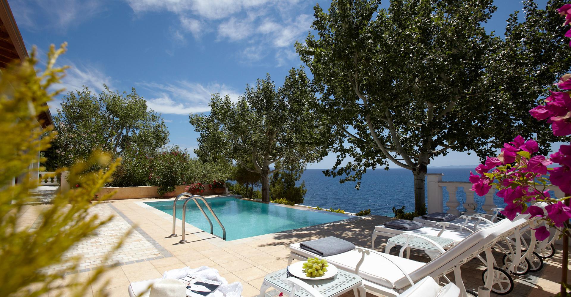 Hotel danai Beach Resort the white villa 1.jpg