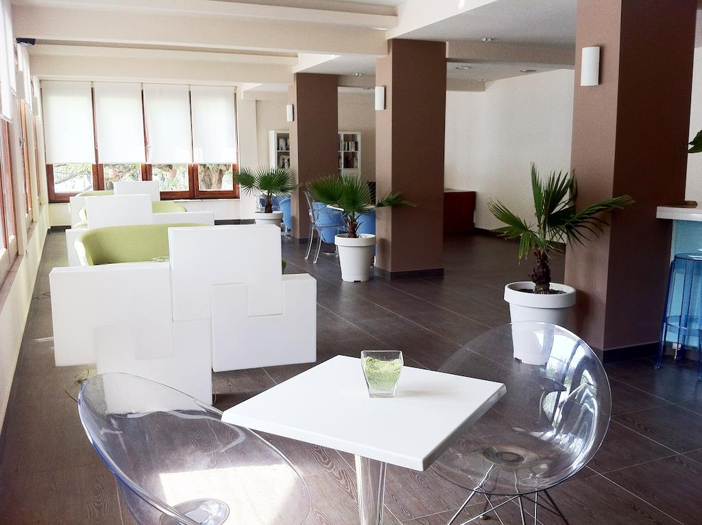 Hotel Dassia Beach lobby.jpg