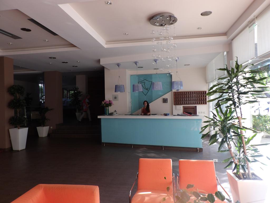 Hotel Dassia Beach reception.jpg